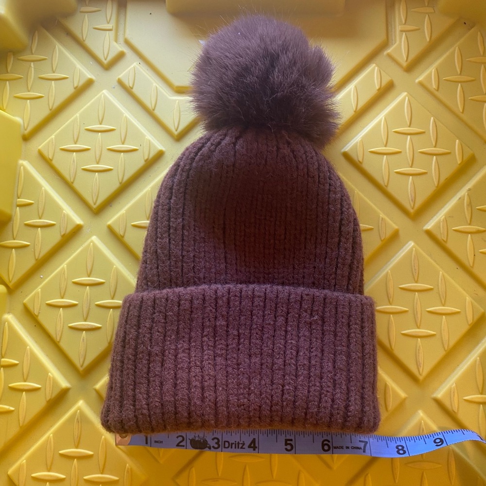 Brown Ribbed‎ Knit Beanie Hat with Pom-Pom Faux Fur Winter Toque Womens Brown